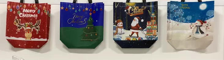 Kestokassi Jouluaiheinen 32x27x13cm tuotteet toimitetaan satunnaisilla kuvilla - Lahjakassit - KestokassiJoulu - 1